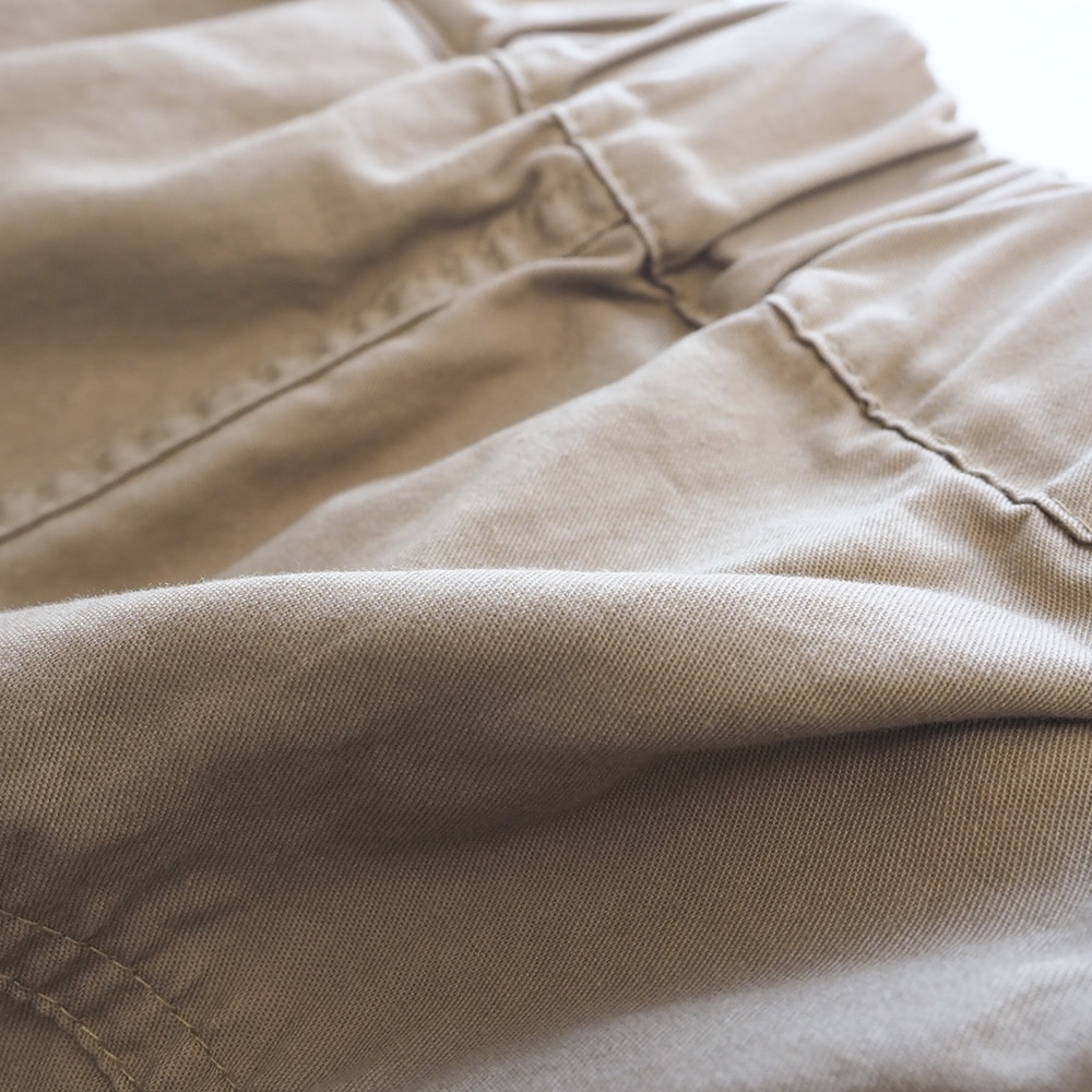 30ツイル ノッポパンツ　パンツの素材のアップ