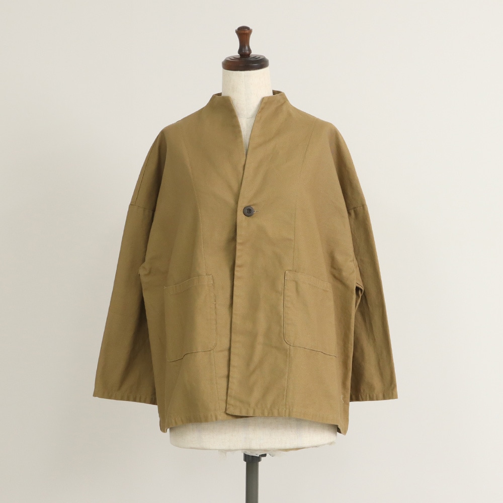 ムラ糸ミリタリーバックサテン ノッチジャケット　ジャケットの正面ディティール