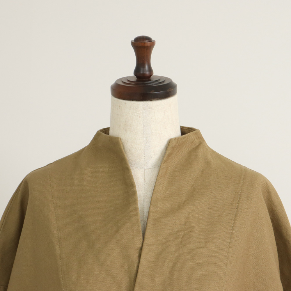 ムラ糸ミリタリーバックサテン ノッチジャケット　ジャケットの正面ディティール