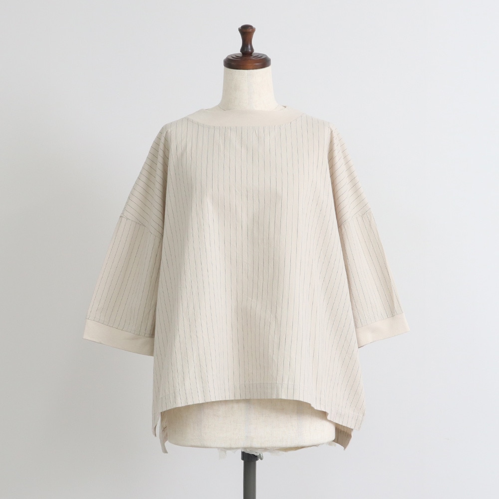 コットンクロスストライプワッシャー ワイドT　プルオーバーの正面ディティール