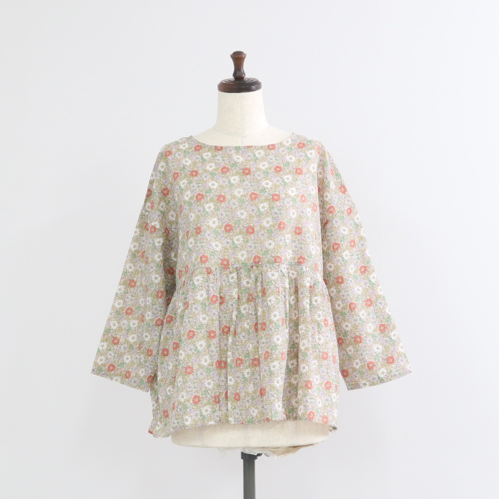 80ローン塩縮ボタニカルフラワー ギャザーチュニック　チュニックの正面ディティール