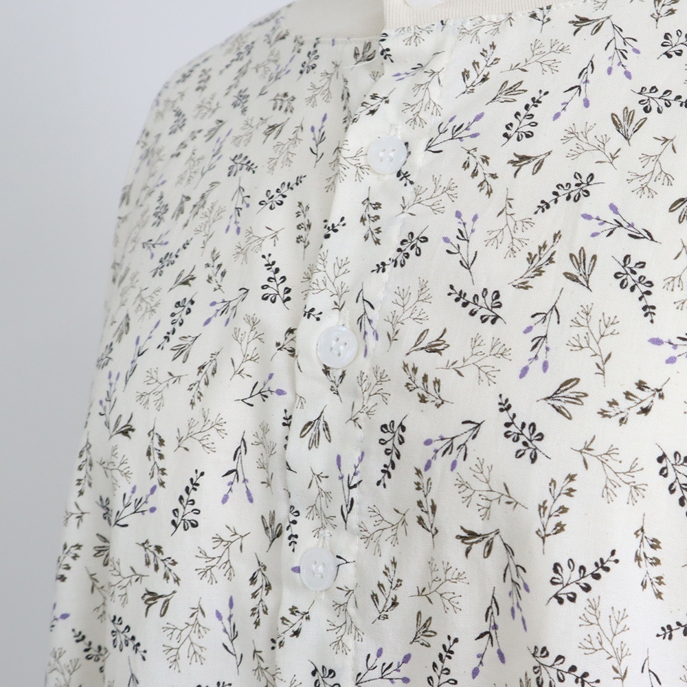 スケアコットンメランコリーフラワー ハンドベルワンピース　ワンピースの正面ディティール