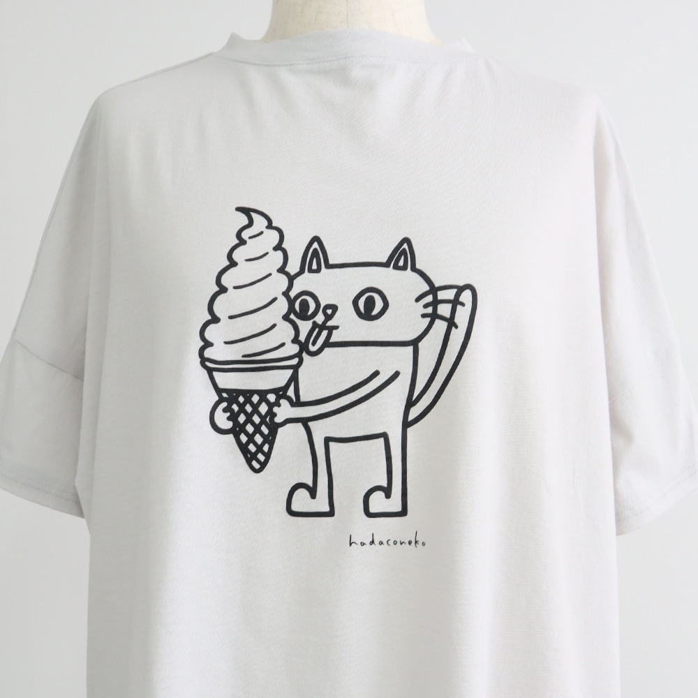 ナチュラルソフト天竺 食いしん坊ねこワイドT Tシャツの正面ディティール