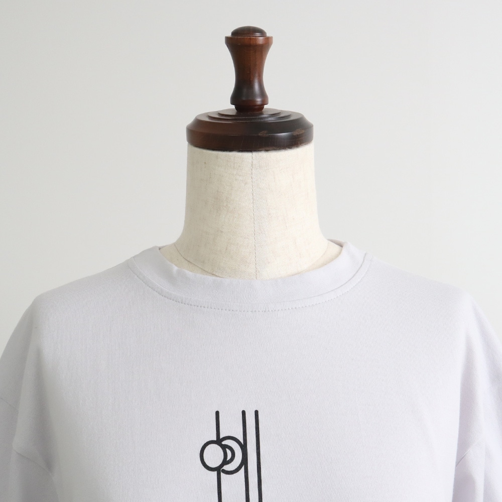 クラシック天竺 ひょっこり猫さんシャツ Tシャツの正面ディティール