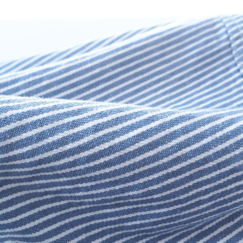 カラーヒッコリー ノッポスカート　スカートの素材のアップ