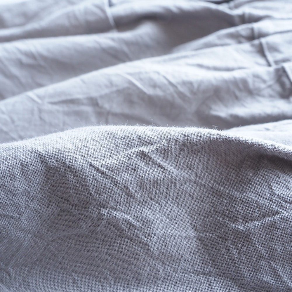 シーチングハンドワッシャー O型ペンギンパンツの素材のアップ