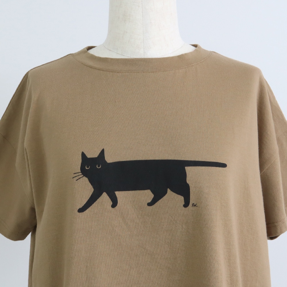 ナチュラルソフト天竺 くろねこシャツ　Tシャツの正面ディティール