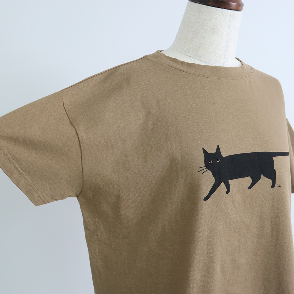 ナチュラルソフト天竺 くろねこシャツ　Tシャツの正面ディティール