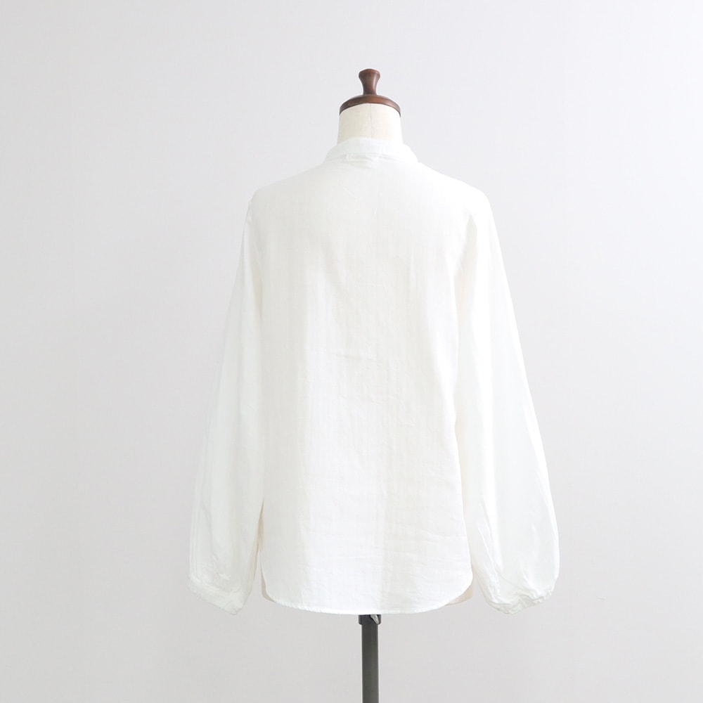 NARU(ナル) ダブルガーゼ ボリュームスリーブシャツ 673811 | TOPS