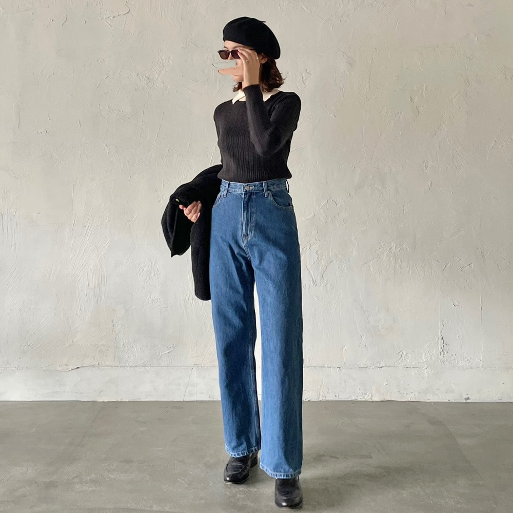 ランダムリブ シャツカラーニット　ニットを着た女性の全身