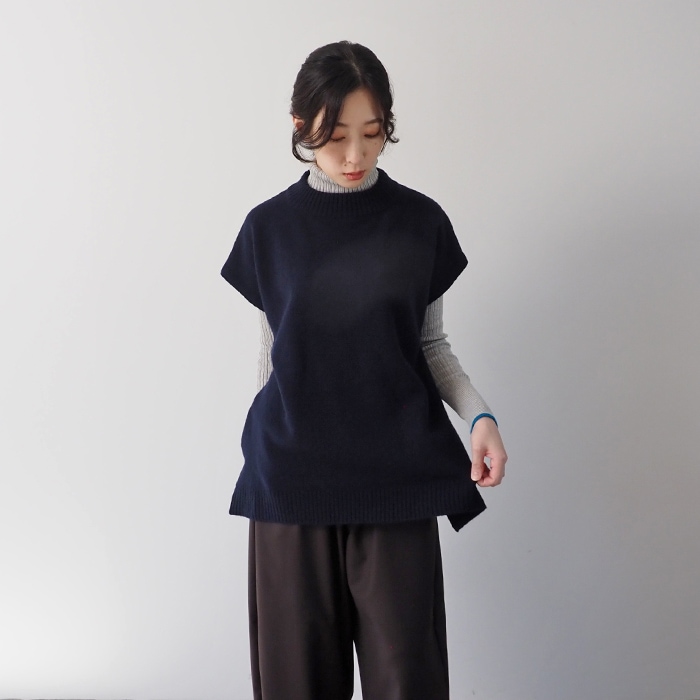 NARU(ナル) タスマニアラム ボックスニット 646611 | 定番素材