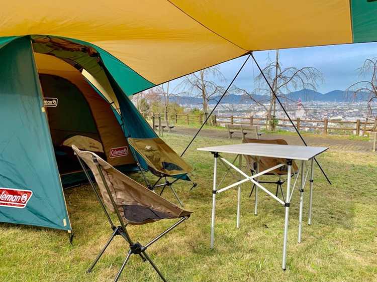 雨キャンプ 雨の日のキャンプ 快適に過ごす為の１６の対策