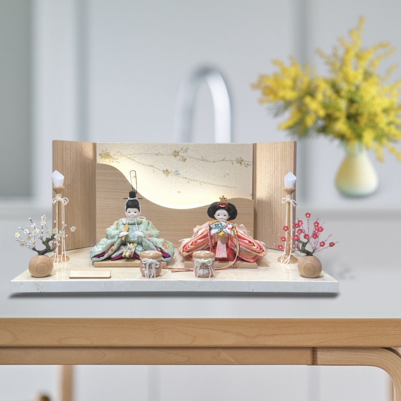 coco常（ときわ）衣裳着親王飾り雛人形 マーブル台レクタ デライト屏風