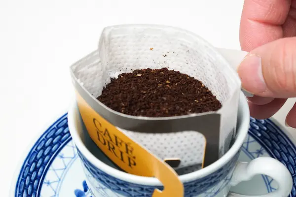 マグカップでドリップバッグ かんたん を楽しむイメージ