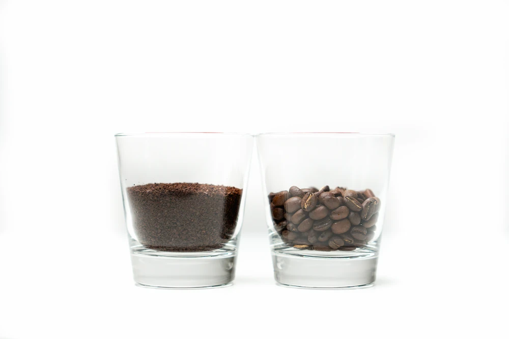 コーヒー豆を粉に挽いた状態