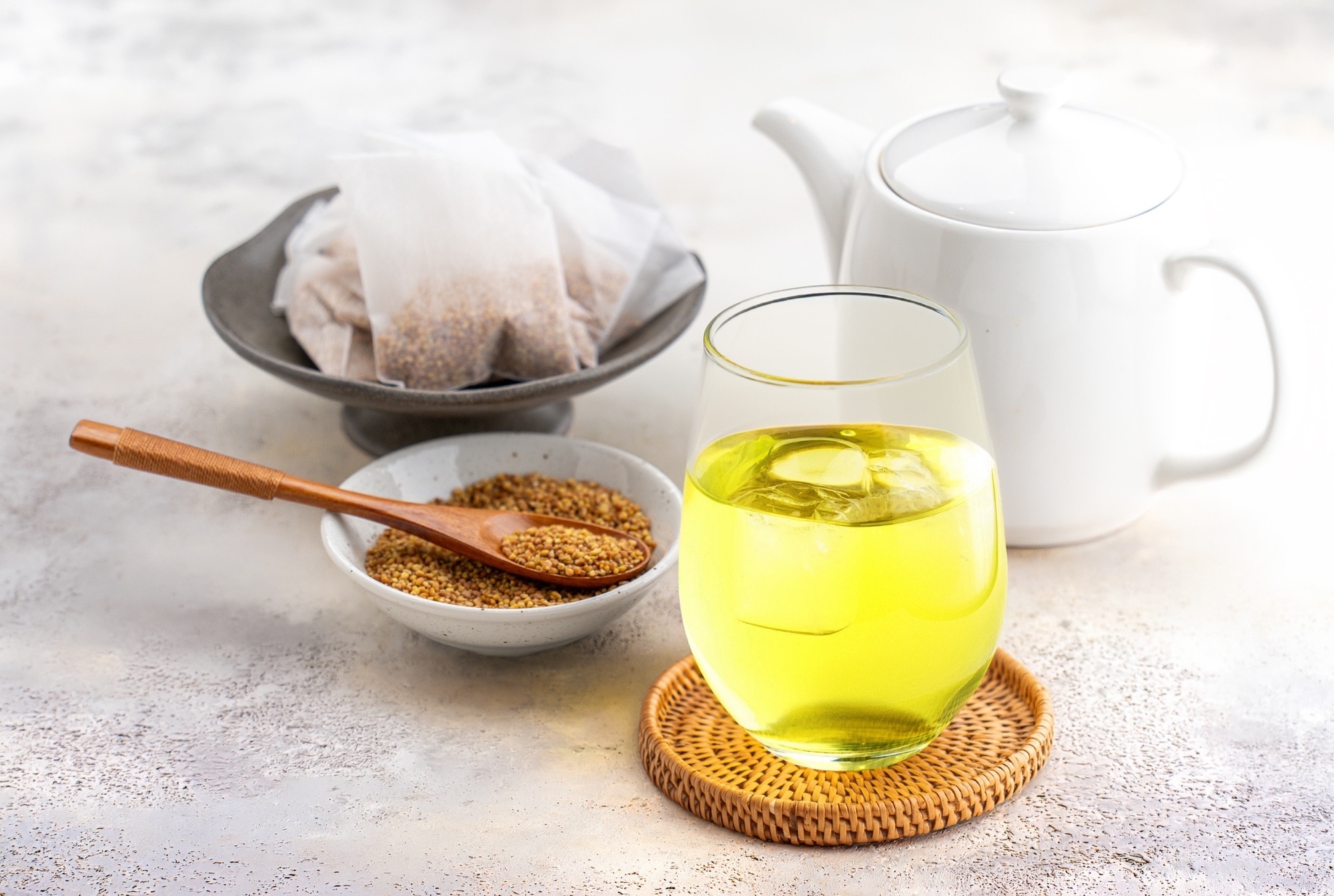 お湯出しで作る冷たいそば茶