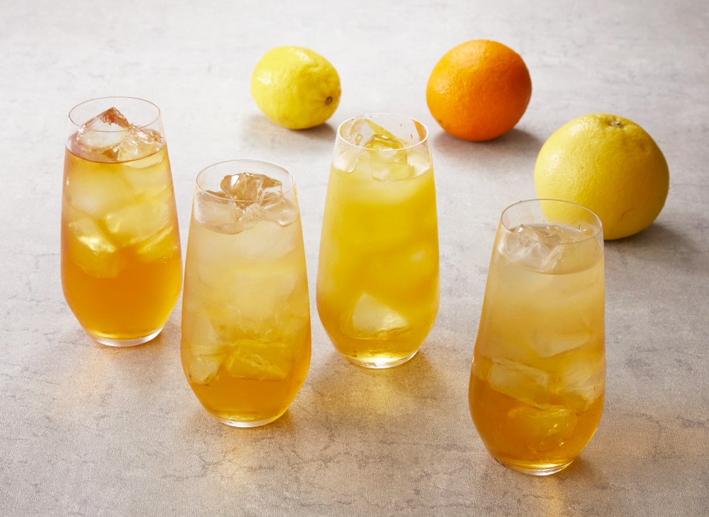 �������ƥ����μ̿�