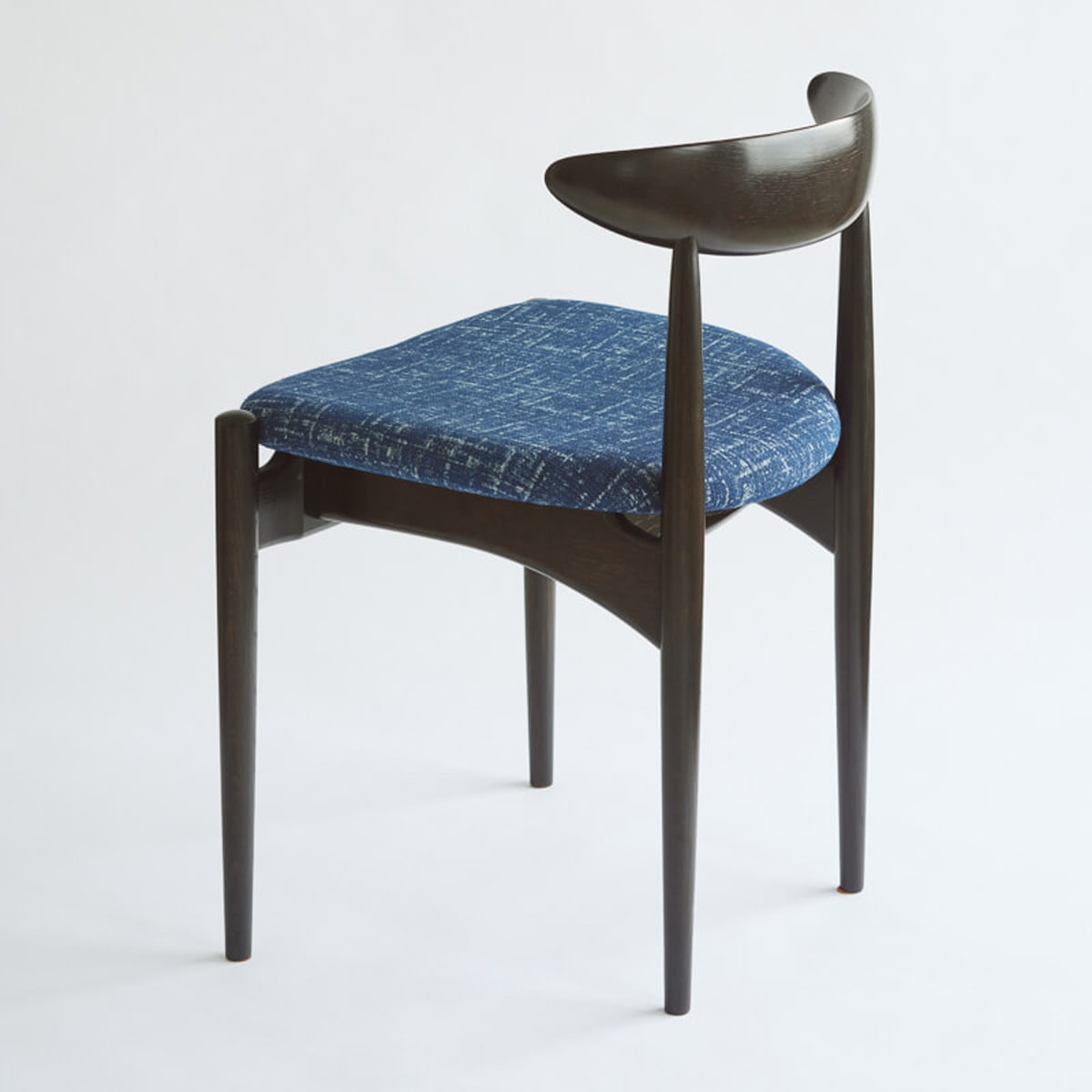 飛騨の家具]石見銀山群言堂×オークヴィレッジ コラボチェア｜オーク