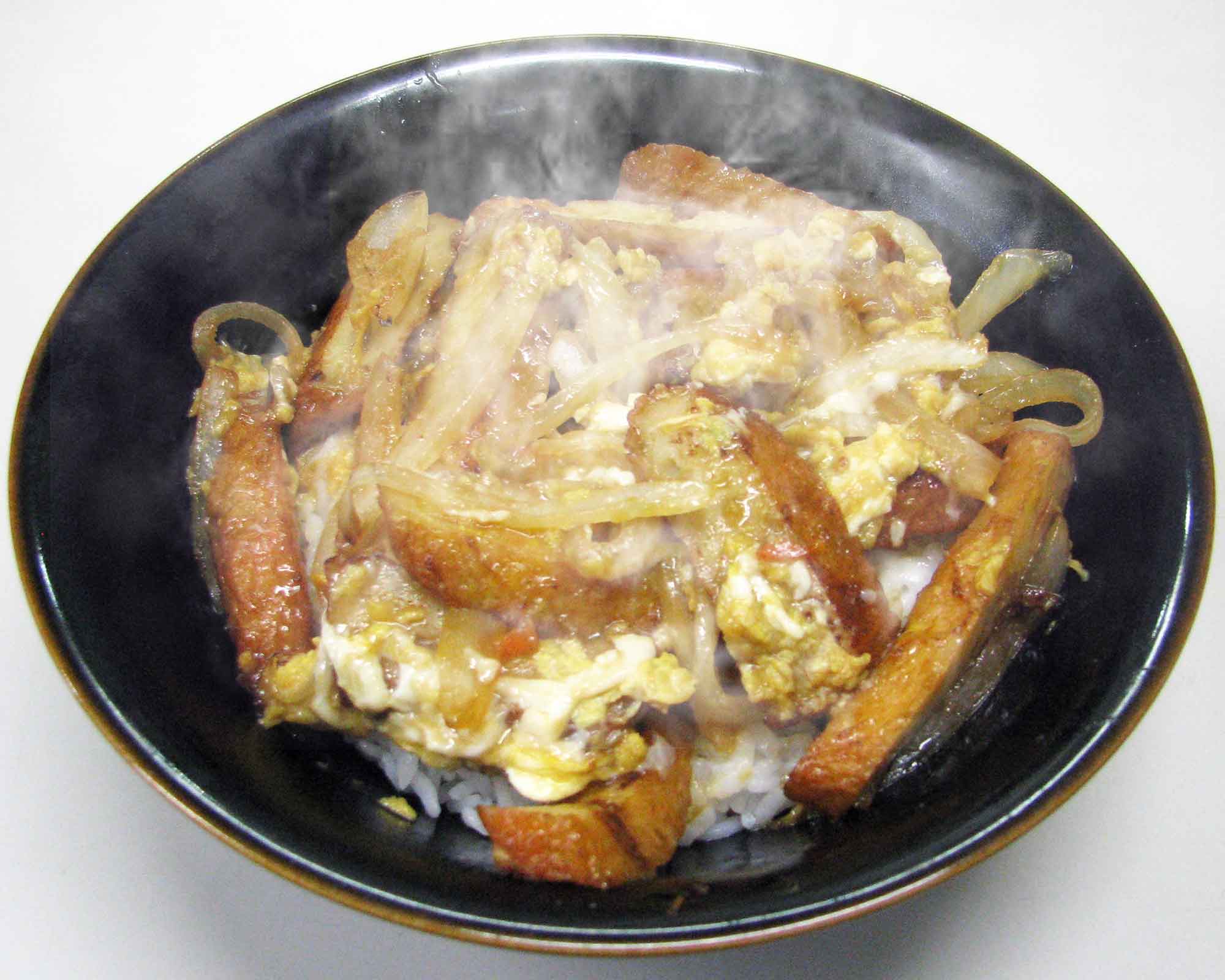 半熟玉子とじさつま揚げ丼