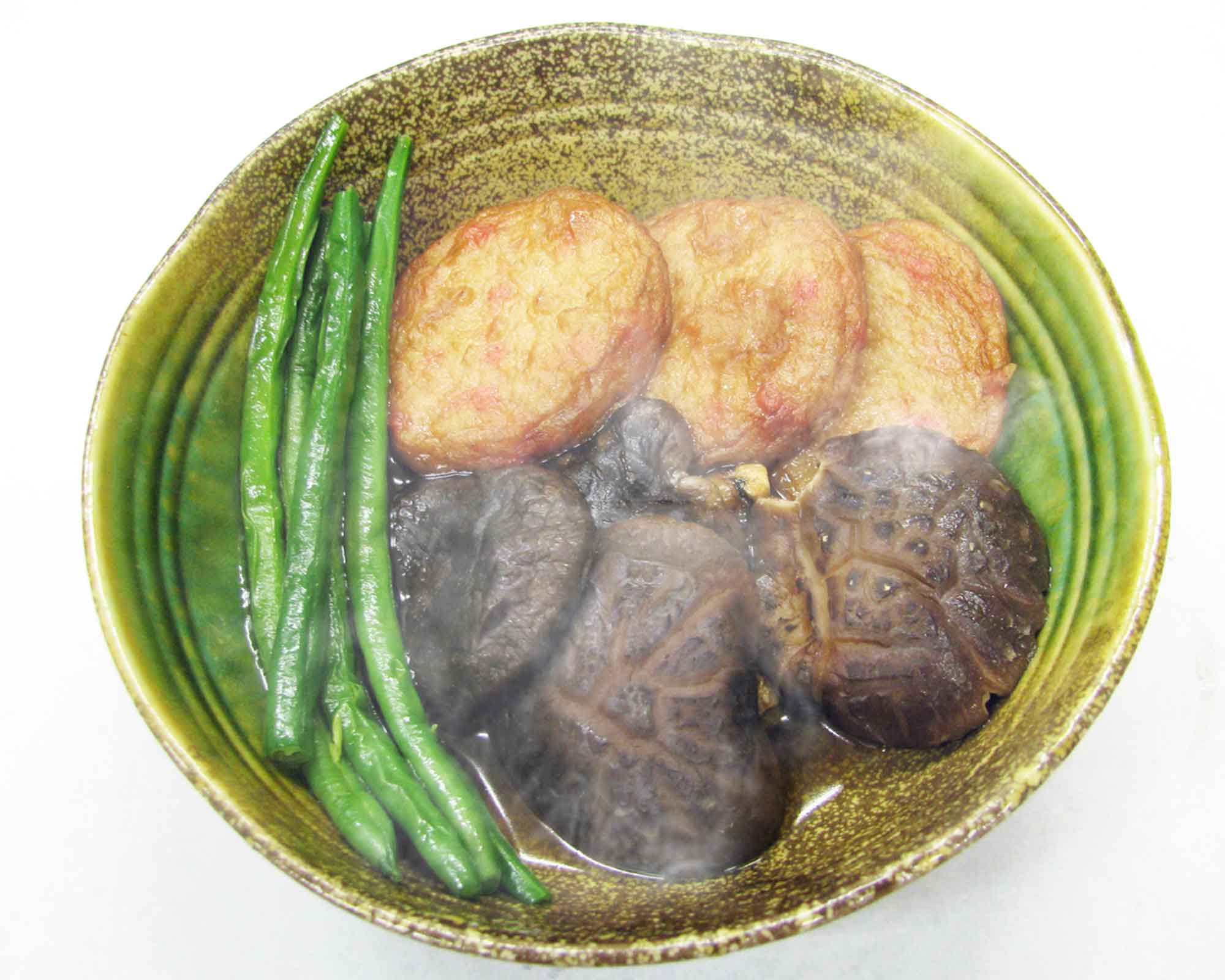 さつま揚げと椎茸さやインゲンの煮物