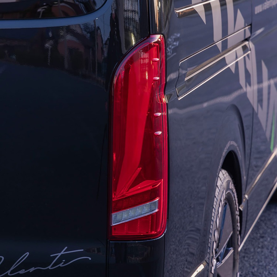 200�ϥϥ�������/�쥸���������� ���奨��LED�ơ������