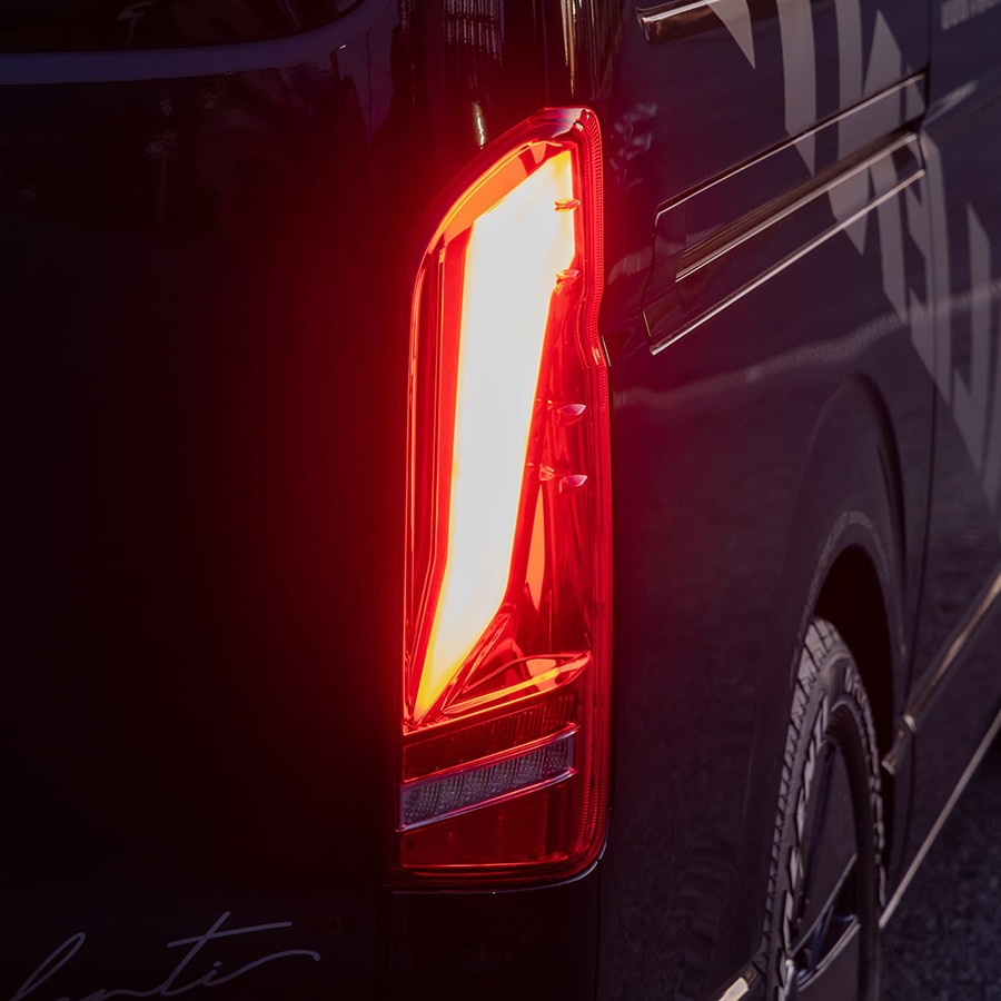 200�ϥϥ�������/�쥸���������� ���奨��LED�ơ������