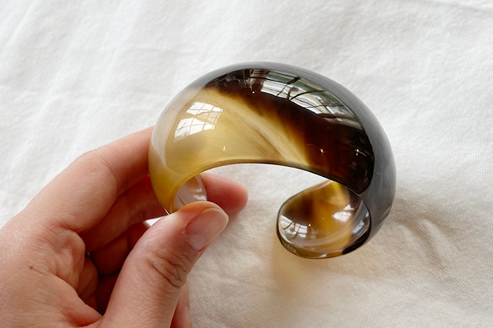 本水牛　バングル　アクセサリー色々　441g 東さ8-0608① NEW!［ ベトナム ］水牛バングル 艶 | 身につけるもの,アクセサリー