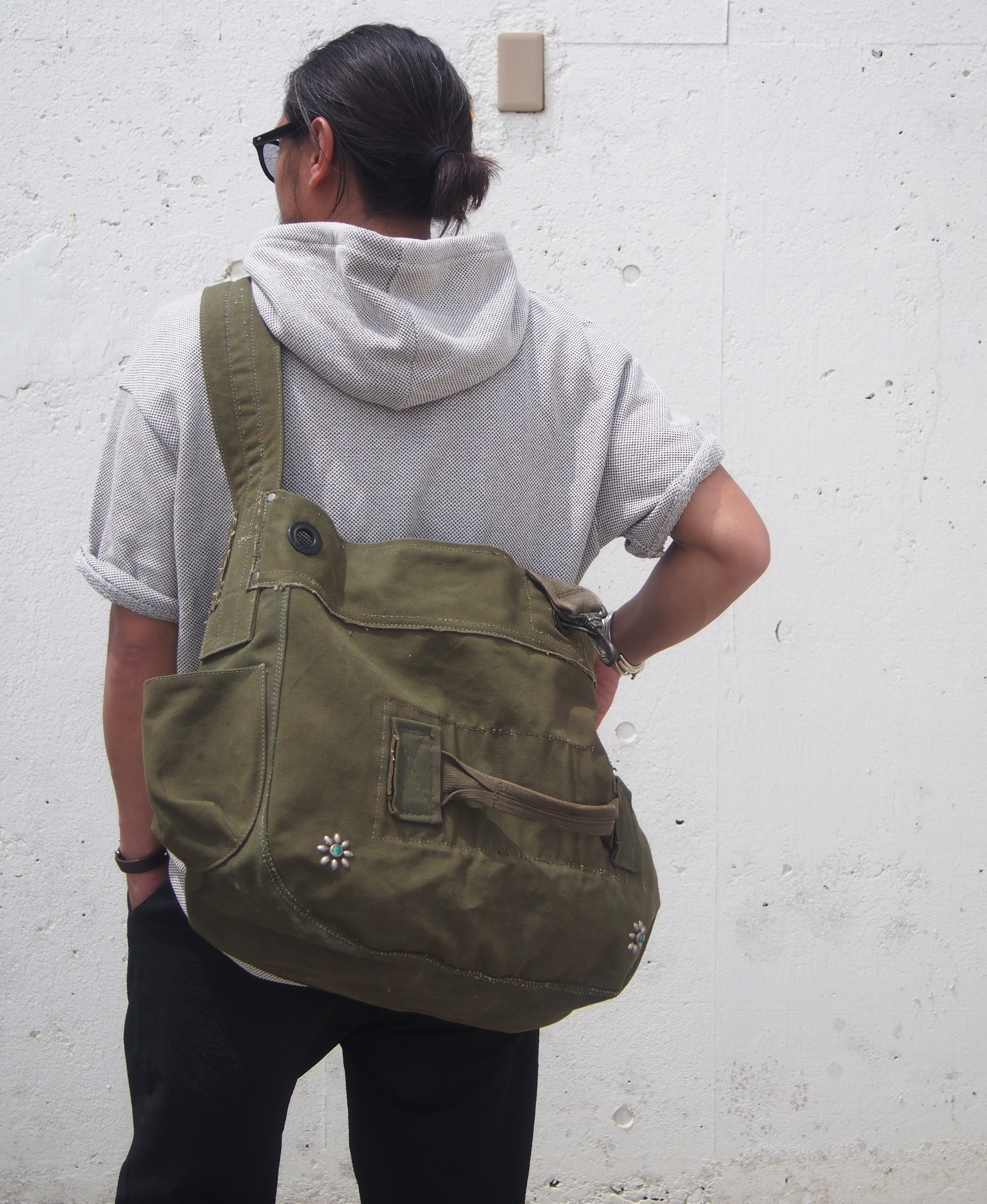 New Arrivals】Vintage Military Shoulder Bag / Khaki