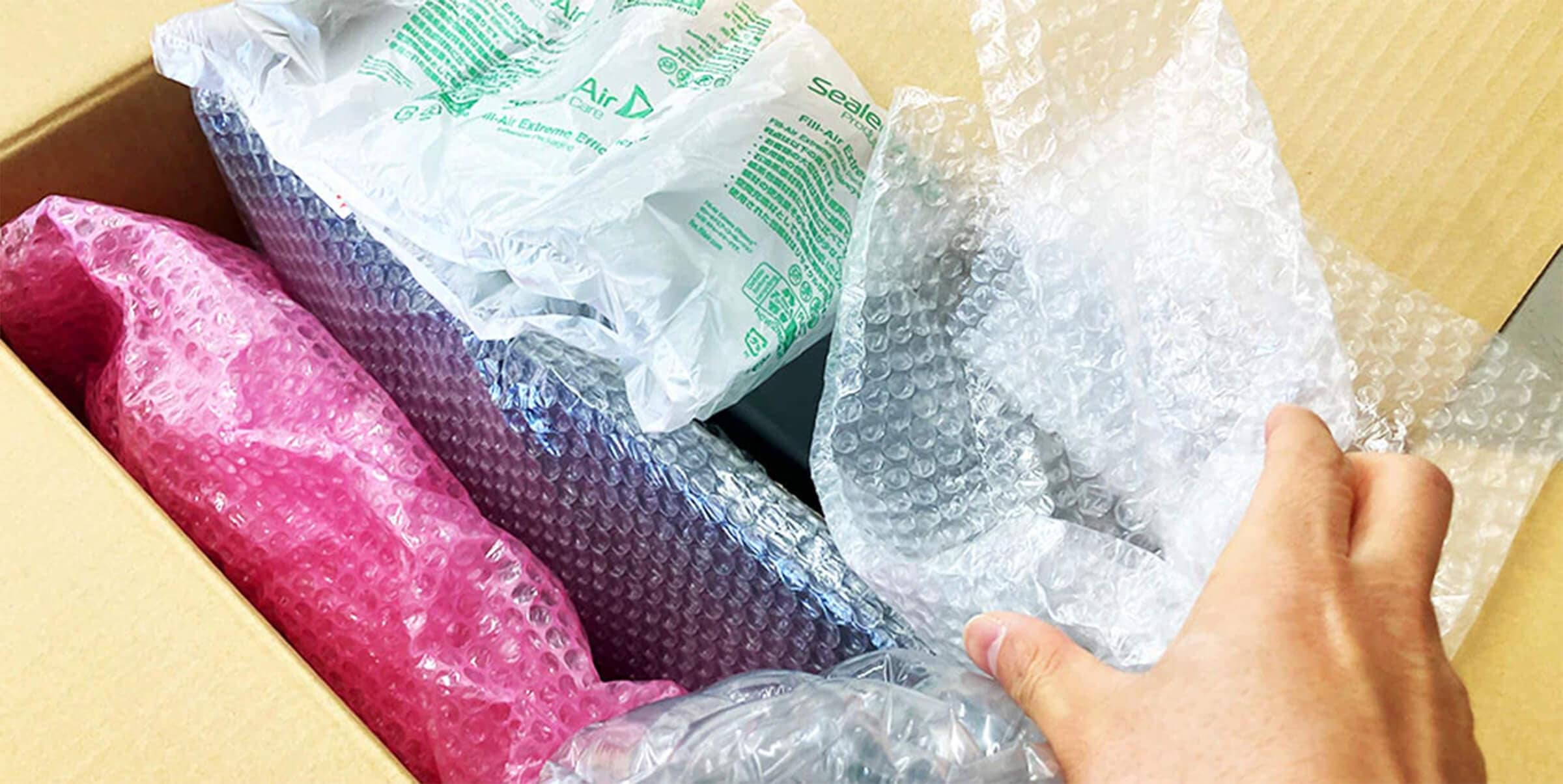 梱包材にリサイクル品を使用