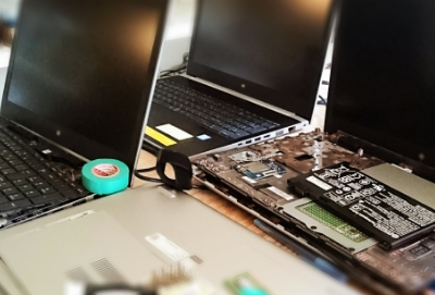 ��������ʡ����꡼�˥󥰡�ư������å��Ѥߡ�