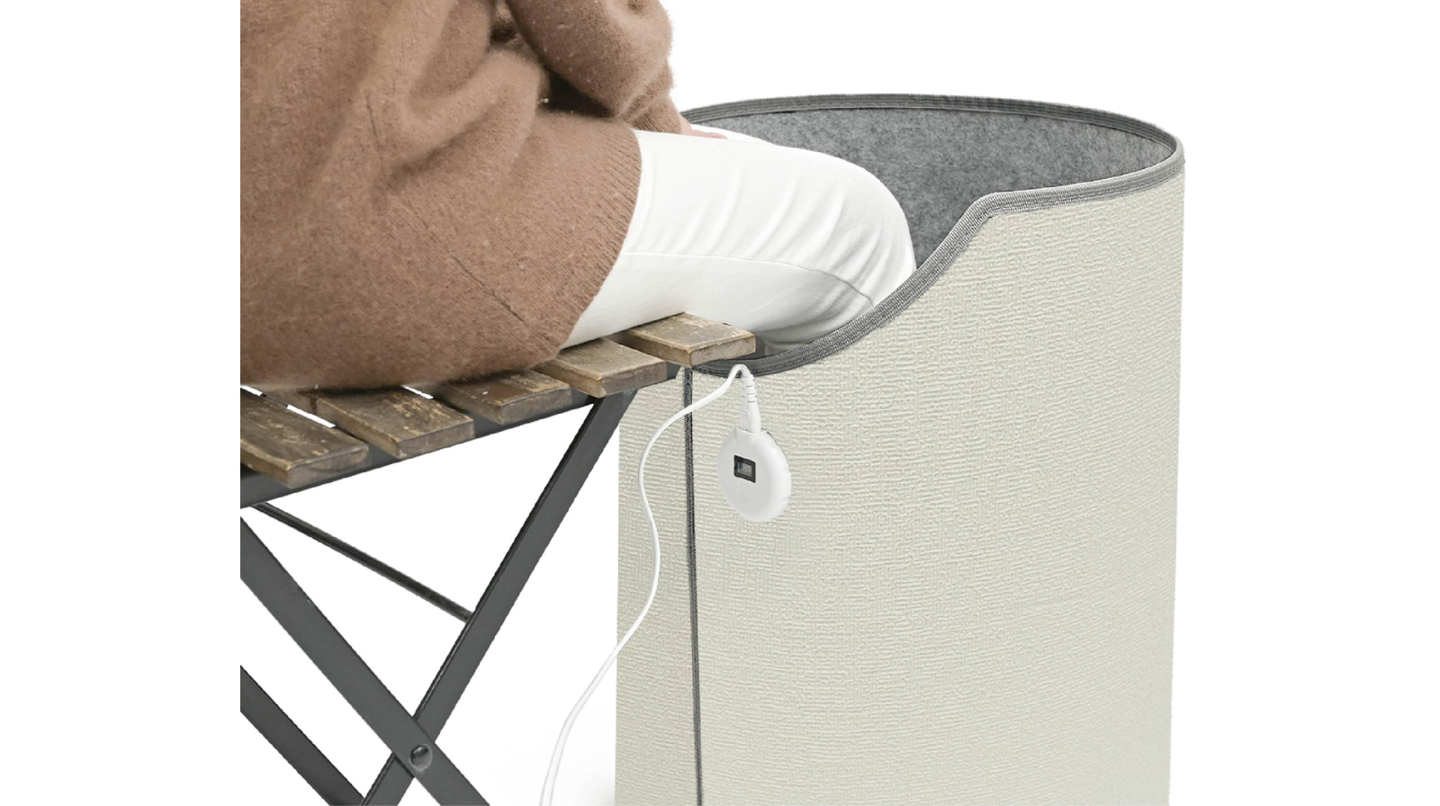 ローテーブルでのPC作業