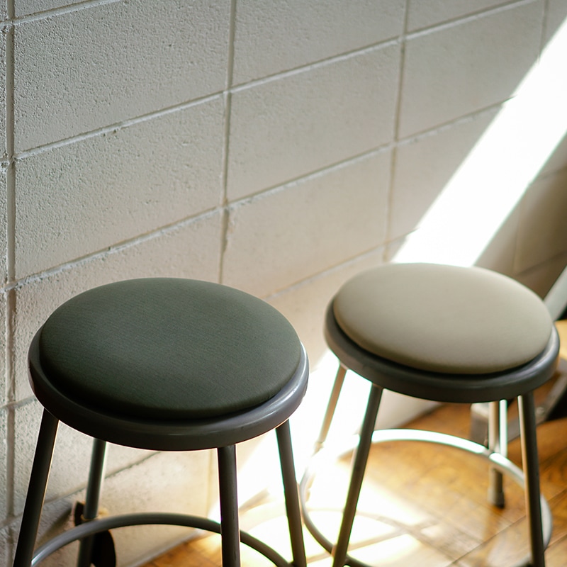 P.F.S. Online Shop | pickup_202306_Lab_stool