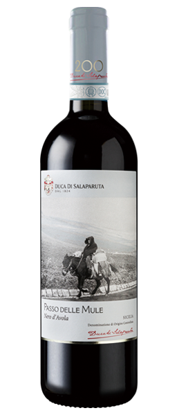 ドゥーカ・ディ・サラパルータ／“パッソ・デッレ・ムーレ” シチリア・ロッソ【赤】