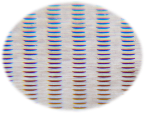 スリットの拡大図