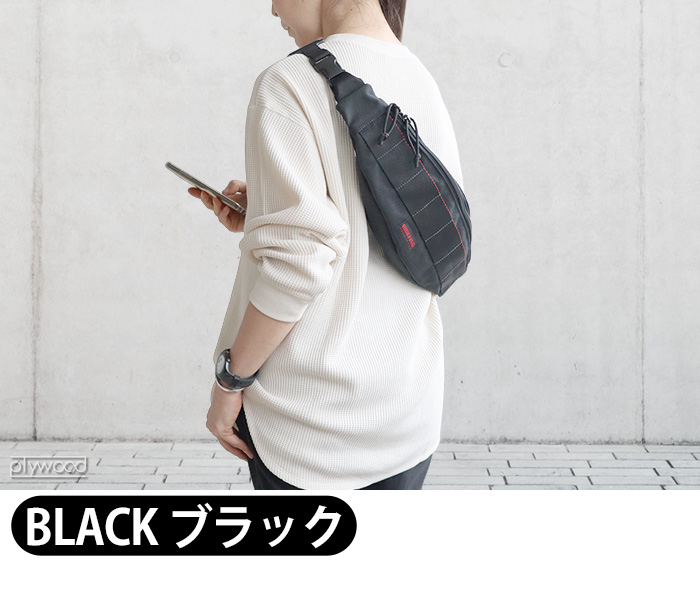 Briefing ショルダーバッグ TRIPOD / Black