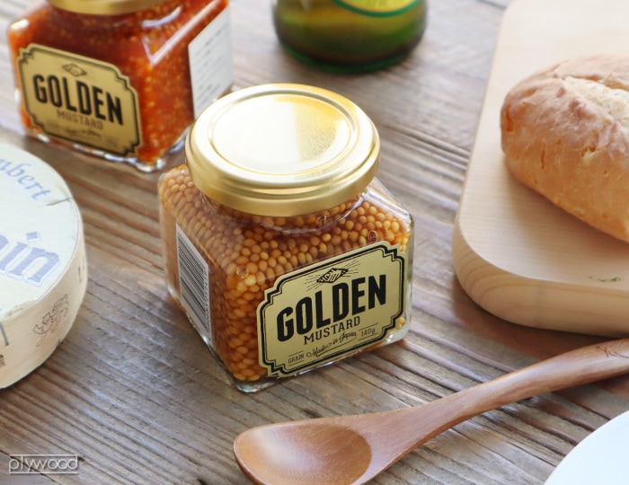 MSTゴールド4本生産終了品 MINI GT 1/64 Nissan Z Veilside FFZ400 ゴールドクロム(左ハンドル