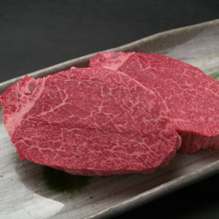 「厳選黒毛和牛」シャトーブリアンステーキ100g×2枚