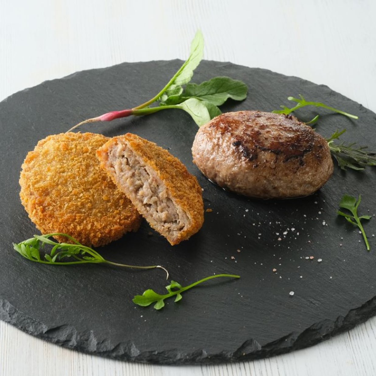 肉職人特製 ミンチカツ＆塩で食べるハンバーグステーキ