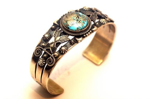 ナバホバングル デリック・ゴードン作 《イサカピーク /クロスアロー