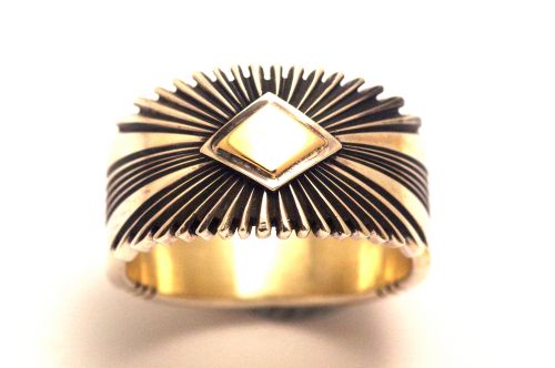 ナバホリング パトリシア・ベドニー作 《14Kダイヤコンチョ＆サン