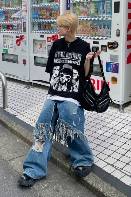 幅広いスタイルを楽しめる！グランジファッション