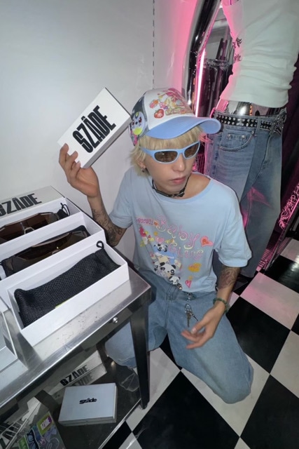 なぜ今このブランドが人気？Y2Kファッションの再燃の背景を探る