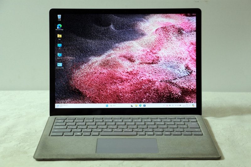 Surface Laptop 2