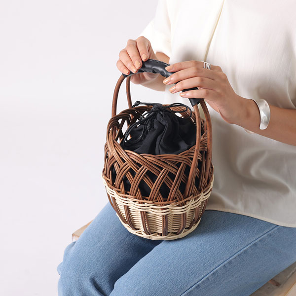 FOXEY ハンプトンバスケット　革製かごバッグ 巾着付き FOXEY ハンプトンバスケット