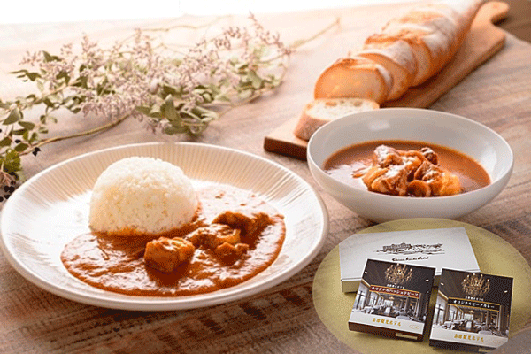 オリジナル ビーフカレー＆ハッシュ・ド・ビーフ レトルト２個セット専用ギフトボックス入りの写真