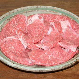 伊賀牛すき焼き用モモ肉　1kg【送料込】