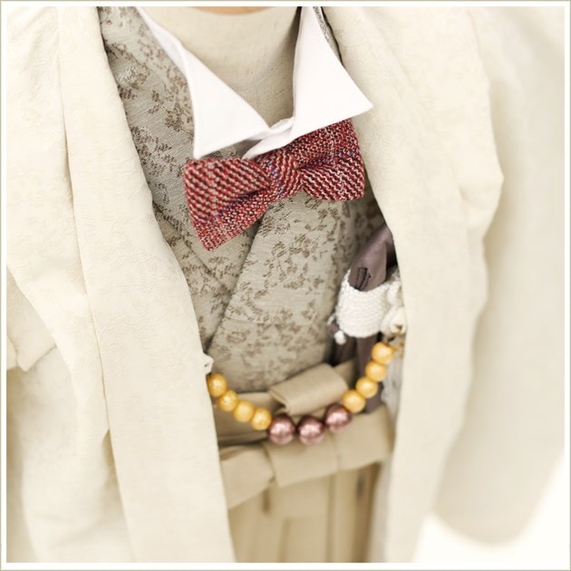 ３歳 男の子 七五三 着物レンタル d3215-2 子供着物 袴レンタル フルセット 753 かっこいい モダン人気 「Natsural」ブランド おしゃれなホワイトクリーム おしゃれな七五三3歳男の子着物レンタル｜スタイリッシュモダン洋風袴