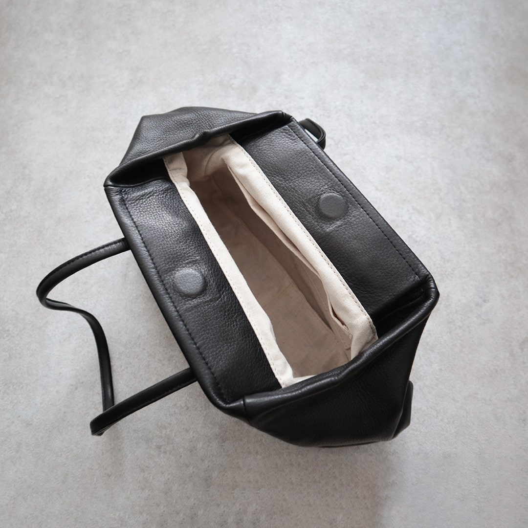 メロウトートの開口部