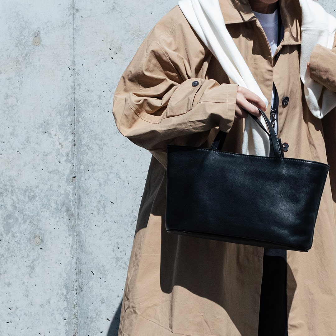 ワイドフラップトート