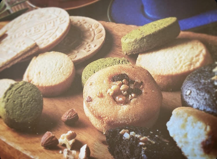 ナッツを贅沢に使ったフィナンシェ